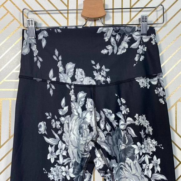 Albion Leggings High-Waisted Cropped Antigua Slate Floral‎ Print Gray Size Small - Picture 3 of 9